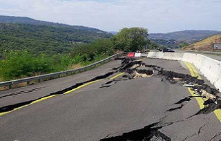 Strade disastrate in provincia di Salerno. Interviene l’Associazione Costruttori Salernitani