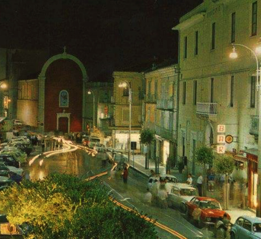 piazza-umberto-i-sala-consilina-anni-80-evidenza