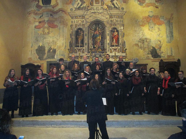 Teggiano: voci e melodie suggestive per “Gaudete”, il concerto di Natale della Pro Loco