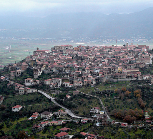 Teggiano: guasto improvviso all’impianto idrico. Scuole del centro storico chiuse