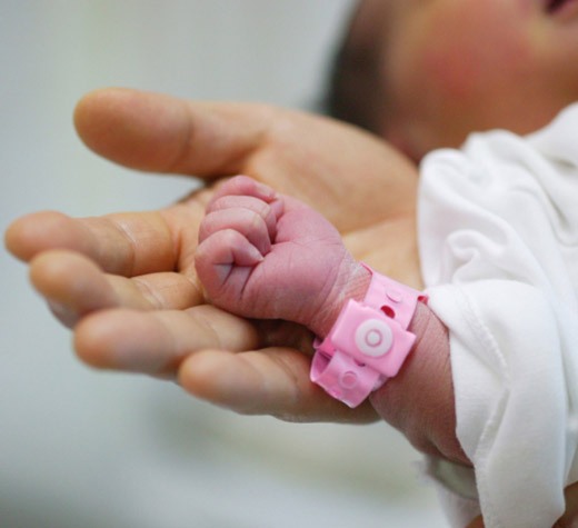 E’ una bambina la prima nata del 2017 nel Vallo di Diano