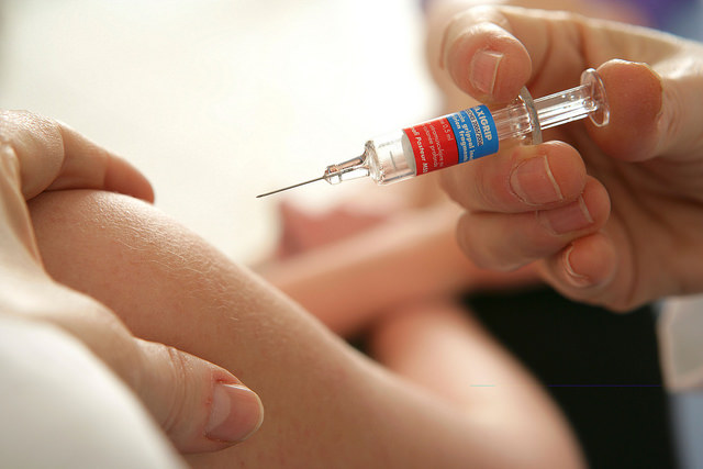 Meningite. Al via in Campania vaccinazioni gratuite per tutti i minorenni