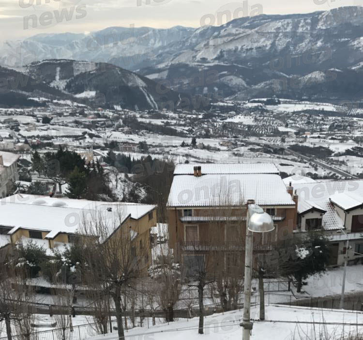 Emergenza freddo. Anche domani scuole chiuse in molti comuni