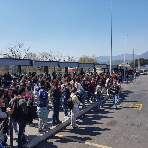 Trasporti. Soppressa la corsa dal Vallo per l’Università di Salerno, gli studenti restano a piedi