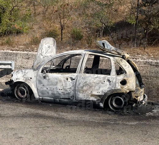 auto-fiamme-raccordo-vietri-ev