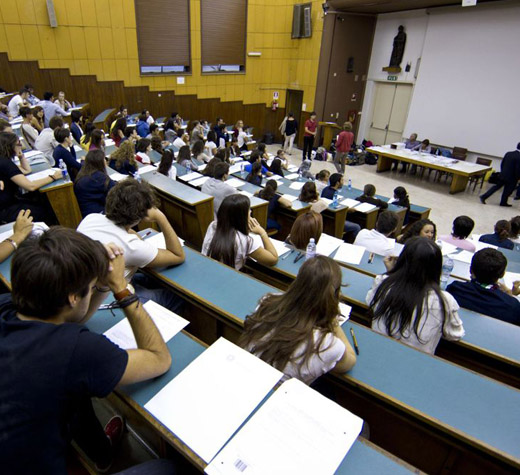 università studenti evidenza