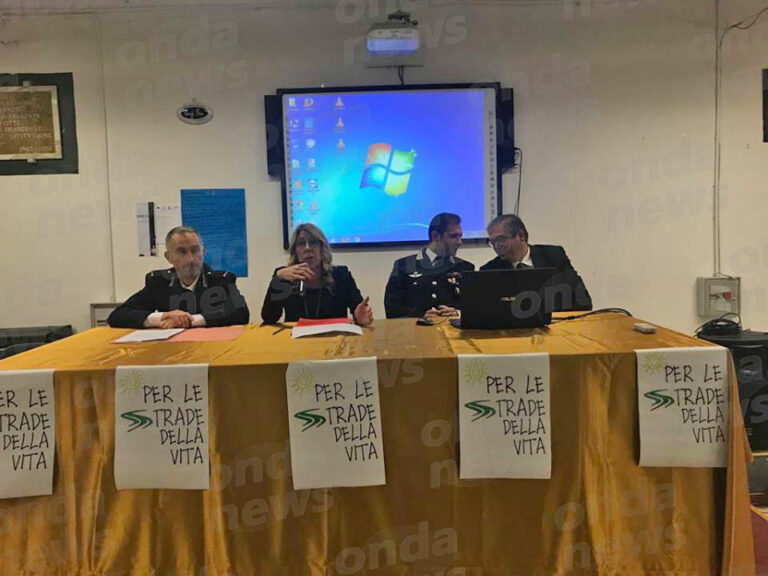 Sala Consilina: Istituzioni e Forze dell’Ordine al “Cicerone” per l’incontro sulla sicurezza stradale