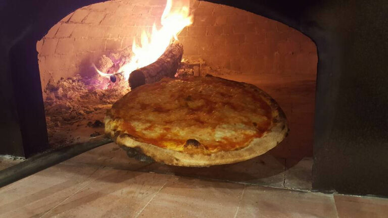 San Rufo: all’Agriturismo Erbanito la gustosa novità delle pizze dal giovedì alla domenica