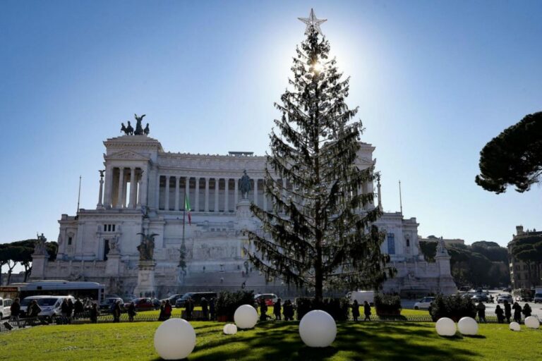 Lo “Spelacchio” e la Capitale allo sbando. Lettera aperta di Franco Iorio