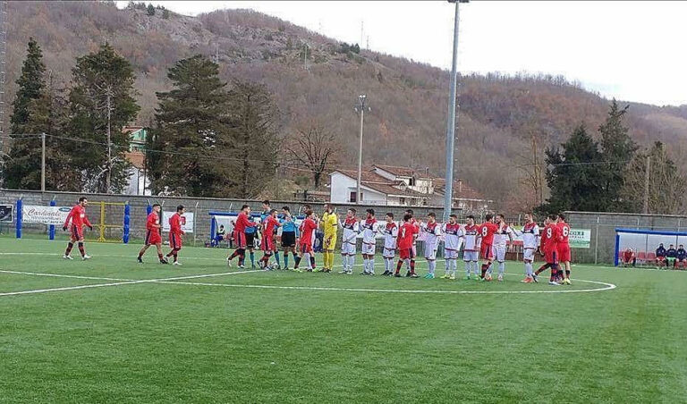 Calcio. Il teggianese Vincenzo D’Alto regala tre punti al Valdiano nel match con la Picciola