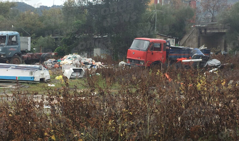 Discarica abusiva a Sapri. Il sindaco ordina l’immediata rimozione dei rifiuti