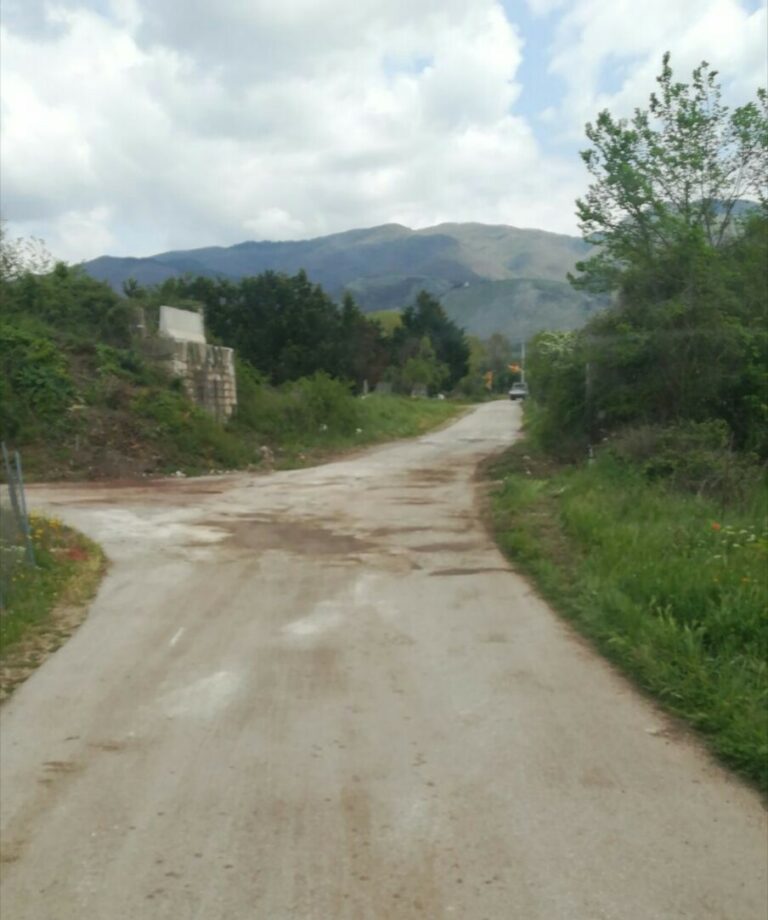 Ponti in ferro abbattuti sulla linea ferroviaria a Padula. La denuncia del Comitato pro-ferrovia