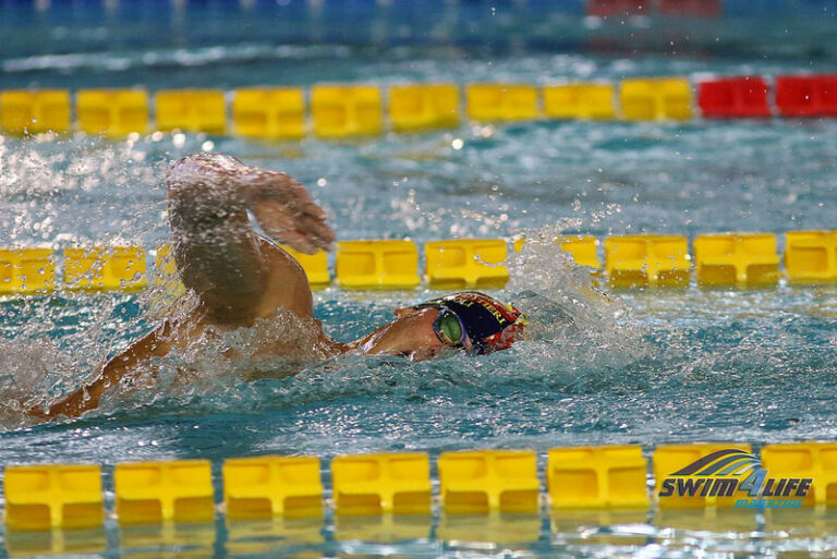 Acerenza da applausi a Riccione.2° posto per l’atleta di Sasso di Castalda negli 800 e 1500 stile libero