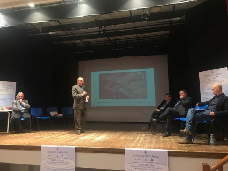 Cibi sani e agricoltura biologica al centro dell’incontro sull’agro-ecologia a Sant’Arsenio