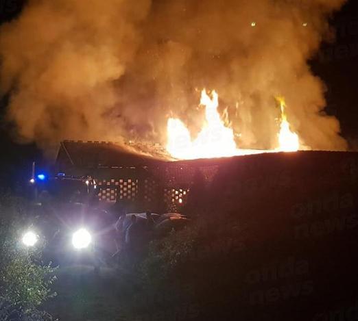 incendio san pietro al tanagro evidenza