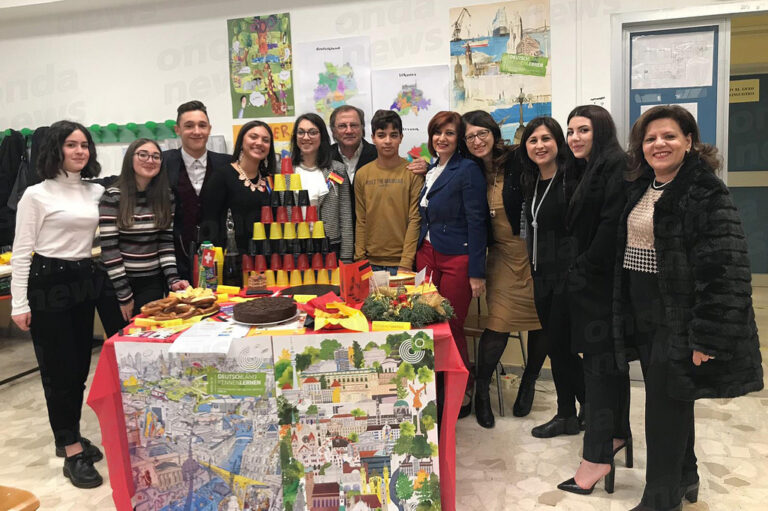 Teggiano: grande successo al “Pomponio Leto” per il primo Open day nelle scuole del Vallo di Diano