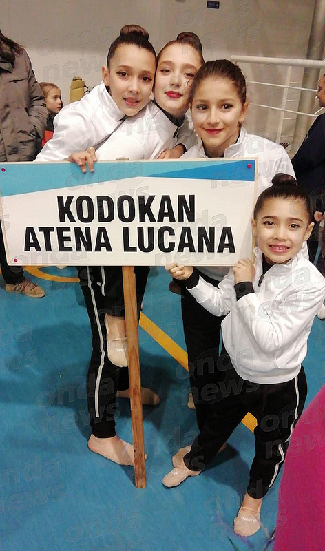 Le atlete della Kodokan si esibiscono a Caserta in memoria del ginnasta nazionale Giuseppe De Vita