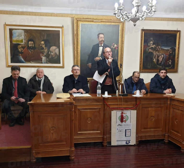 Sala Consilina: la Società operaia Torquato Tasso premia i vincitori del concorso “Presepe in Famiglia”