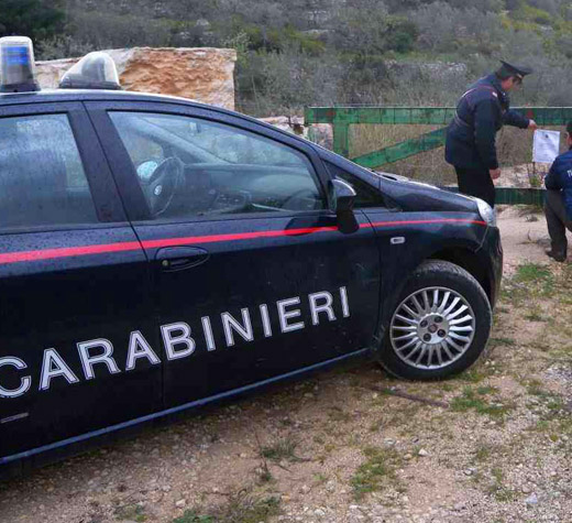 Fabbricato e piattaforma in cemento abusivi a San Giovanni a Piro. Ordinato il ripristino dell’area