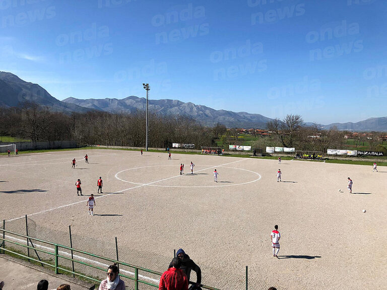 Calcio. La vittoria del Valdiano sul San Vito Positano tiene in corsa gli azulgrana