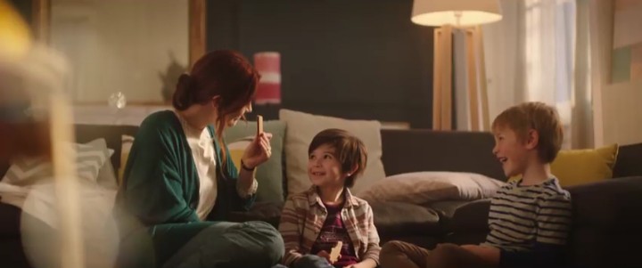 Luca Morello, giovane talento originario di Teggiano, protagonista in TV dello spot di Kinder Cards