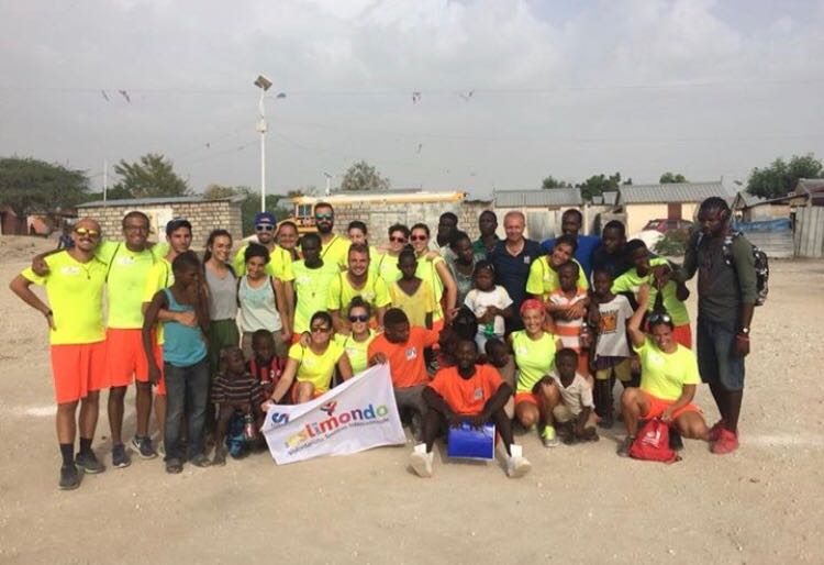 Potenza: il Centro Sportivo Italiano organizza, per il mese di giugno, raccolta di indumenti per Haiti