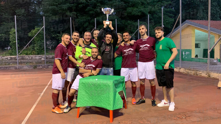 A Polla il primo torneo di Calcio a 5 tutto in una notte. In campo fino all’alba per il “Puma Cup”