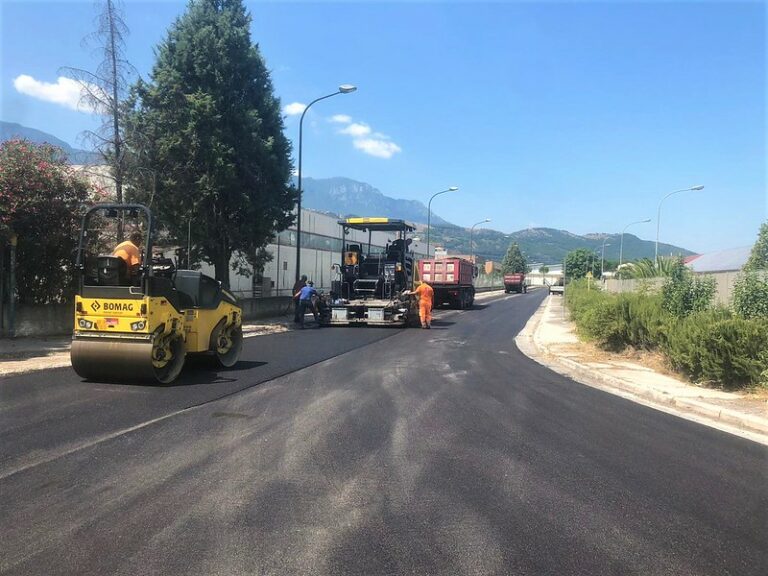 Viabilità. A Buccino lavori in via di completamento nella zona industriale e in via Petrosa