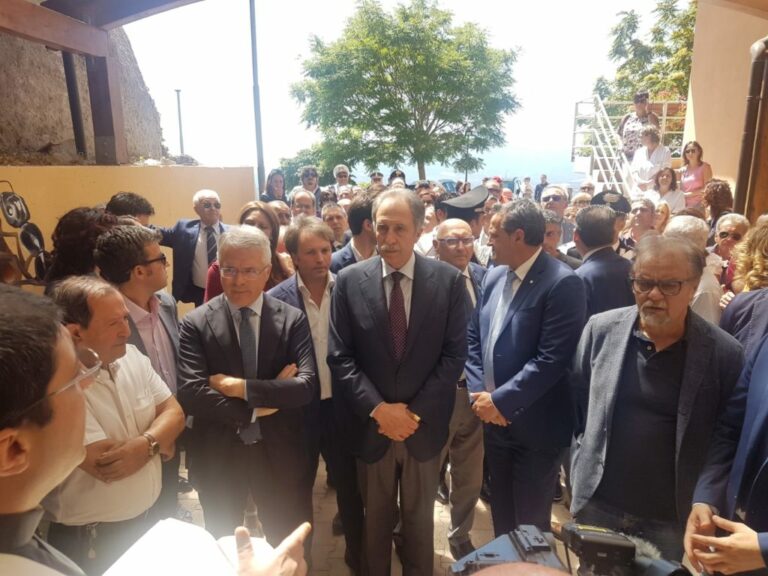 Inaugurato a Viggiano un centro Hospice. L’assessore regionale Leone: “Malati oncologici in aumento”