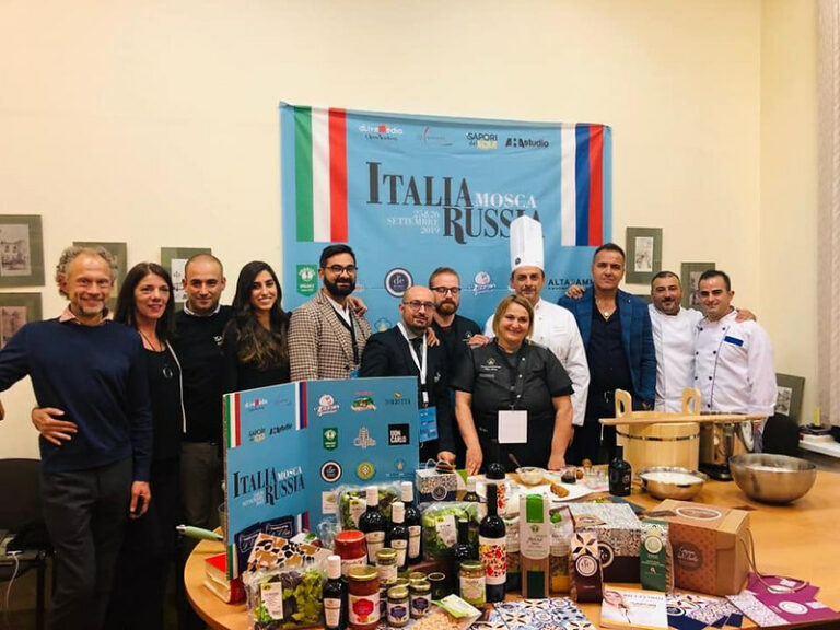 Le dolcezze del Maestro Manfredi della Pasticceria D’Elia in uno show cooking all’Università di Mosca