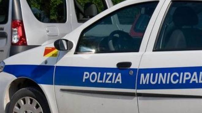 polizia-municipale-generica 11