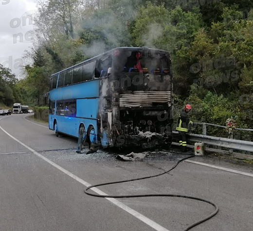 incendio-autobus-curcio-8-novembre-2019-ev