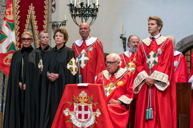 Domani a Castellabate la consegna dei diplomi degli Ordini Dinastici della Real Casa di Savoia