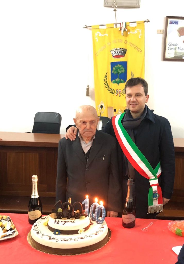 Vietri di Potenza festeggia i 100 anni di Vincenzo Gorga. Fu prigioniero di guerra per tre anni