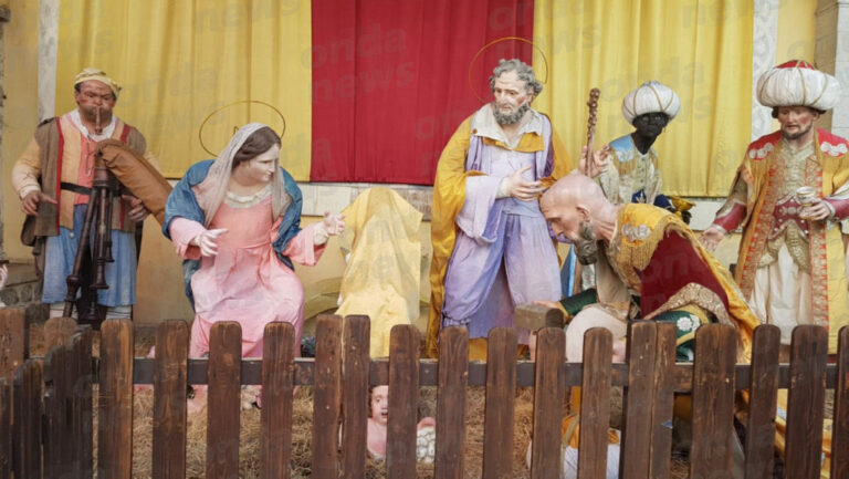 Dopo Roma e Assisi il Presepe della Misericordia di Montevergine fa tappa nel centro storico di Teggiano