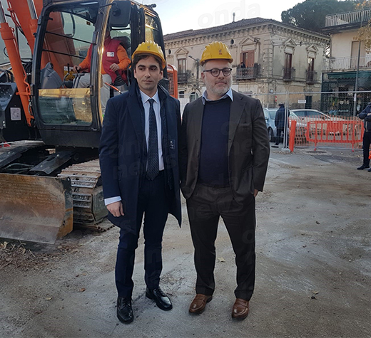 inizio-lavori-piazza-plebiscito-sapri-15-gennaio-2020-ev