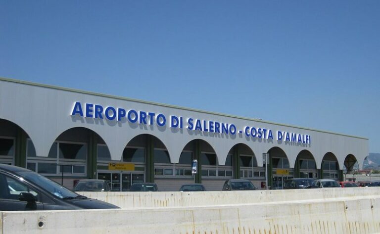 “L’aeroporto di Salerno fuori dal programma strategico dei trasporti”. Il monito dell’europarlamentare Vuolo