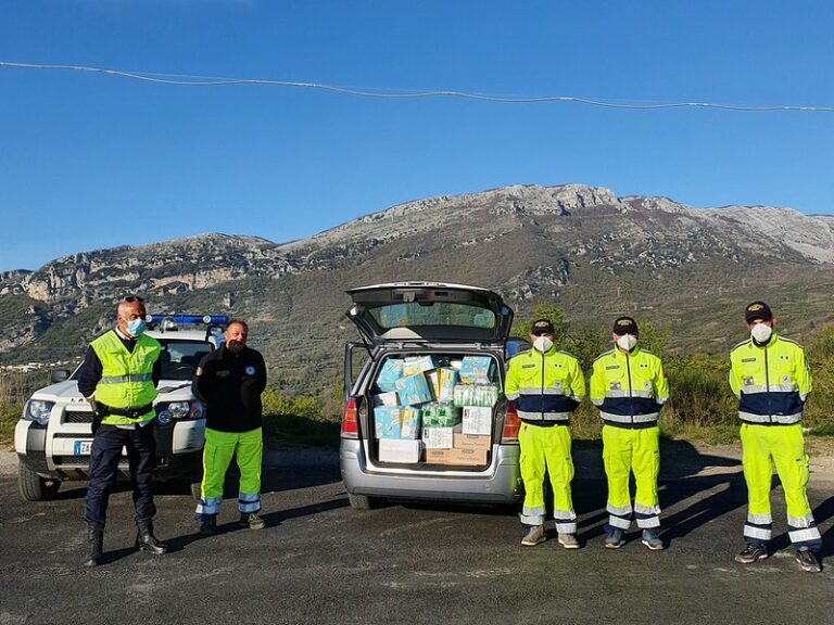 Emergenza Covid-19. Banco Alimentare consegna prodotti al Comune di Piaggine per famiglie in difficoltà