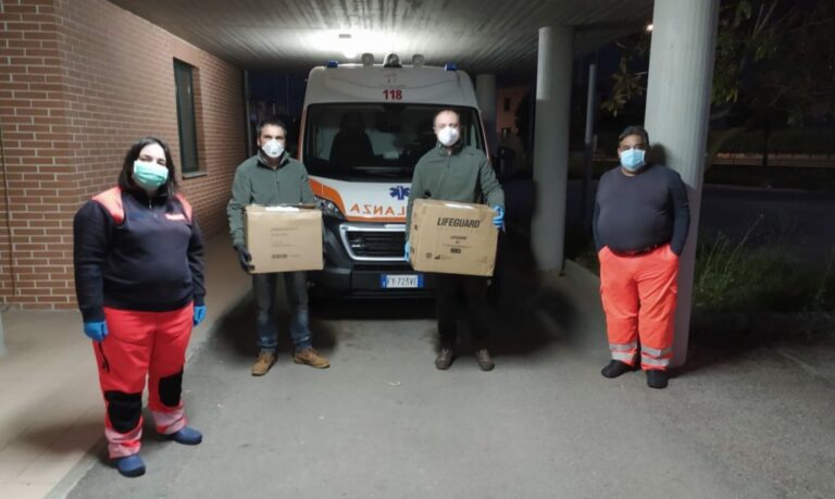 Emergenza Coronavirus. La “Squadra di caccia Tropiano” dona dispositivi di protezione al SAUT di Teggiano