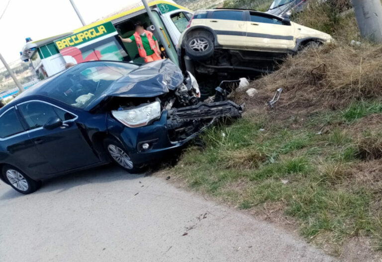 Scontro tra due auto ad Eboli. Quattro feriti in ospedale