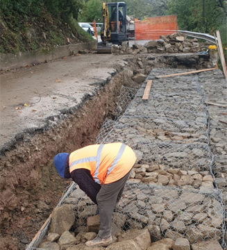 Strade Ad Acquara lavori3