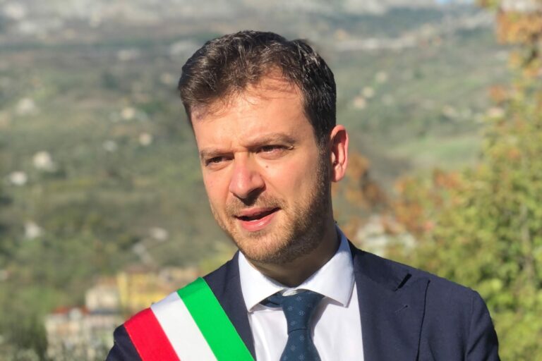 1 - AVV. CHRISTIAN GIORDANO - SINDACO DI VIETRI DI POTENZA