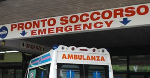 ambulanza pronto soccorso fb generica