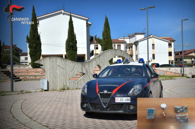 arresto carabinieri potenza 23 aprile