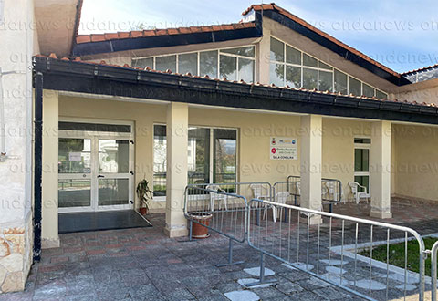 centro-vaccinale-sala-consilina-15-aprile-2021-ev