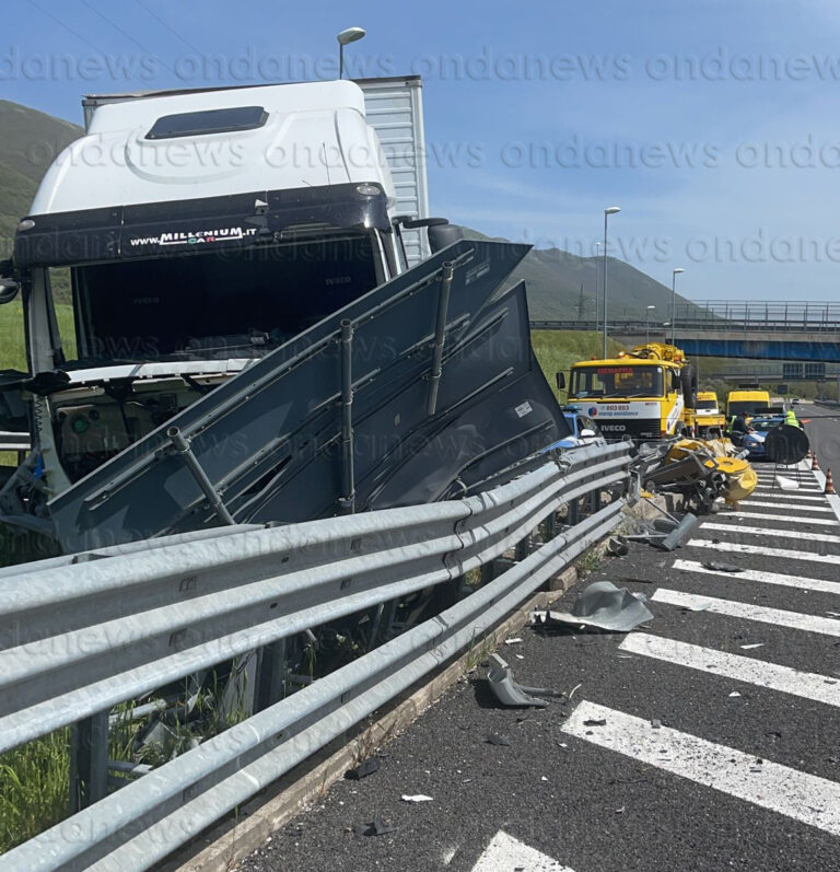 incidente camion polla 30 aprile 2021 1