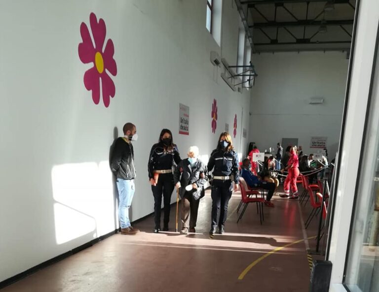 90enne agropoli vaccino polizia municipale 12 maggio 2021 1