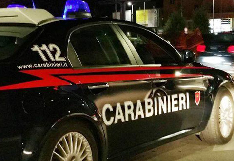 auto carabinieri generica maggio 2021 ev