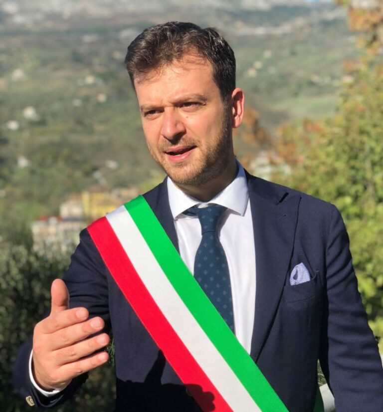 9 - AVV. CHRISTIAN GIORDANO - SINDACO DI VIETRI DI POTENZA