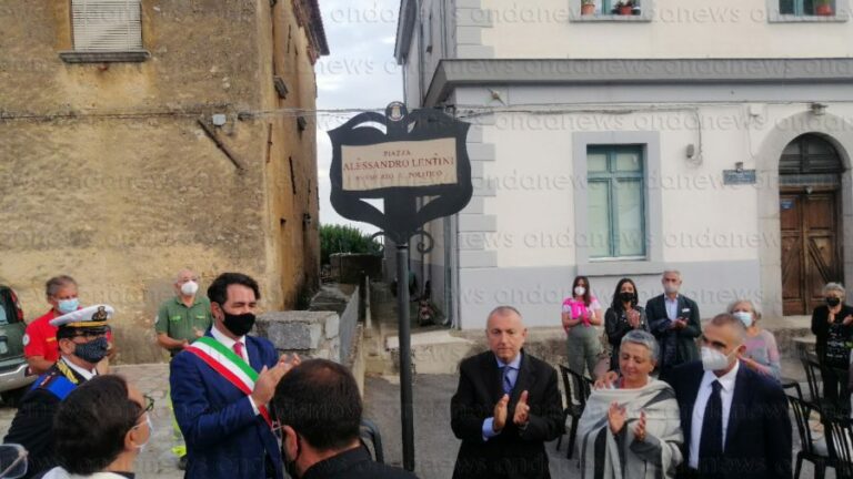 inaugurazioni piazza scario 1